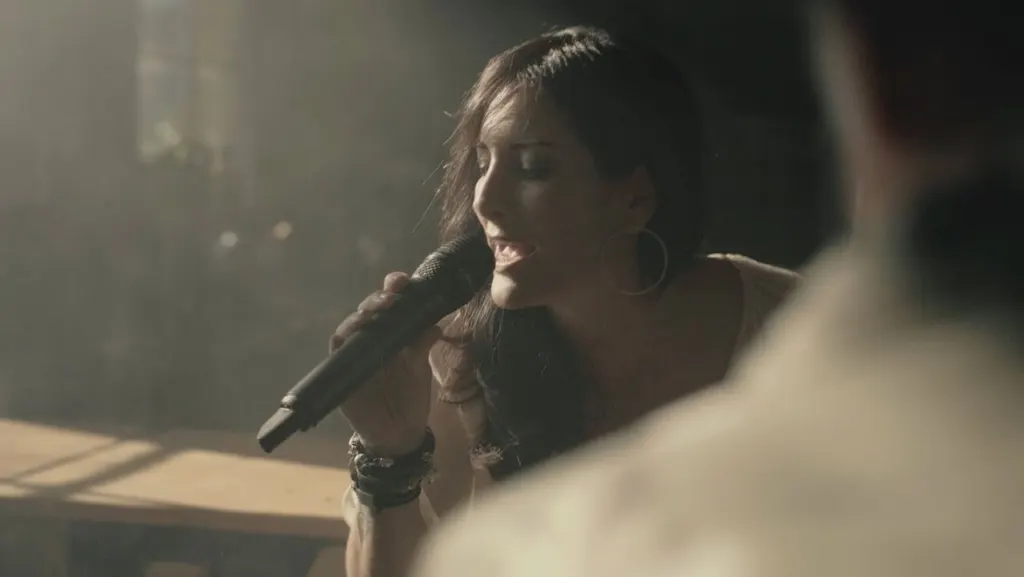 Sängerin Fabienne Hauser von MAXiN singt bei einer Hochzeit